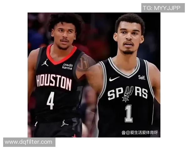 火箭与马刺季后赛对决回顾：历史交锋与精彩瞬间的深度剖析